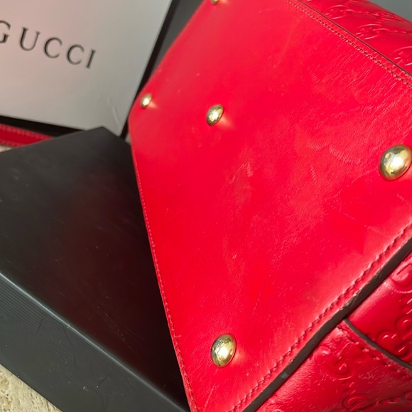 Authentic Gucci Red Leather Tote/ Shoulder Bag. - Picture 8 of 16